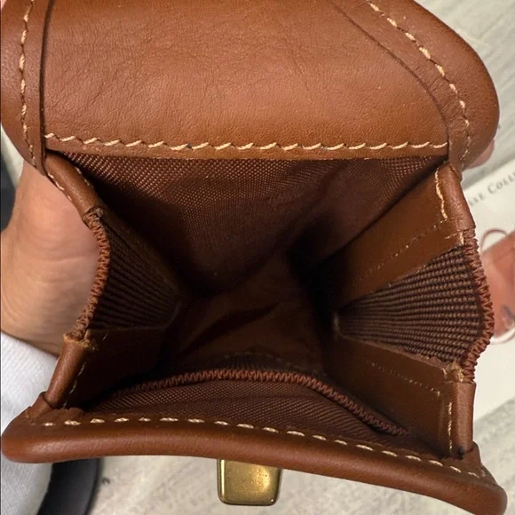 Vintage Coach Tan Leather Pouch/cell phone case with Gold Turnlock-NWT - Picture 10 of 12